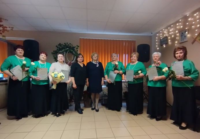 Vokālās interešu grupas "Ivuški" 10 gadu darbības jubilejas pasākums "Mēs tikāmies martā"